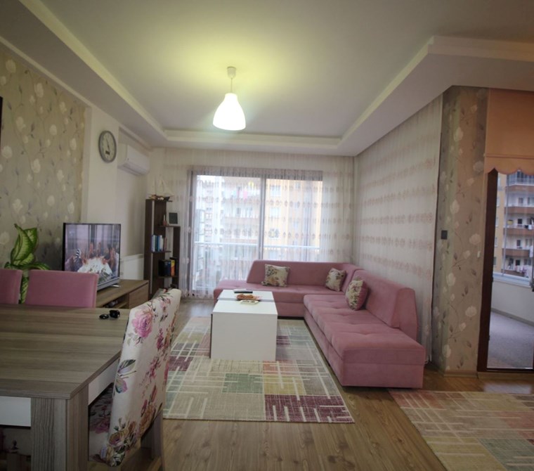 HAN EMLAKTAN MERKEZ MAHALLESİNDE 2+1 EŞYALI KİRALIK LÜX DAİRE