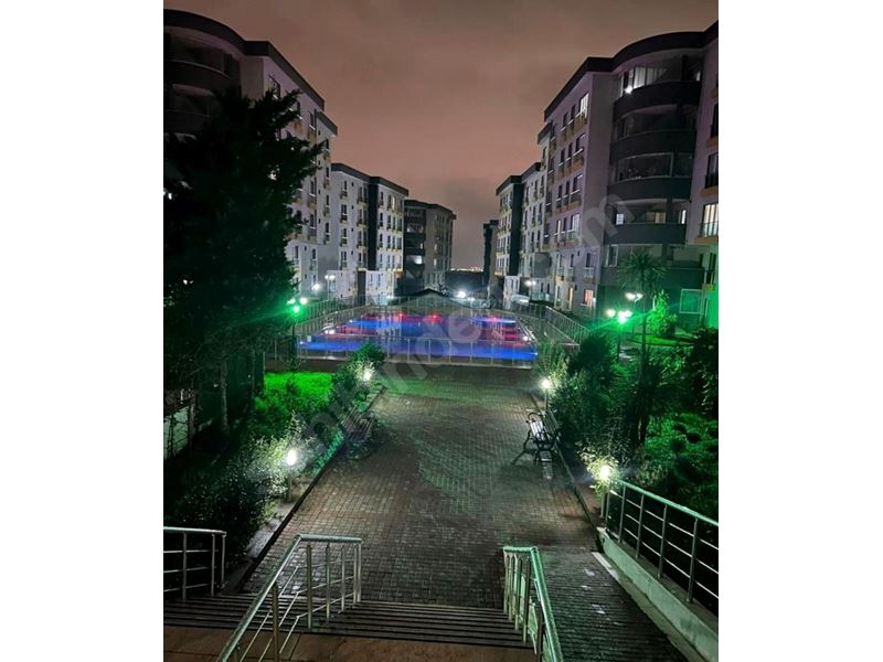 Fiyaka 3 Sitesi'nde Satılık 2+1 Daire (90m²)