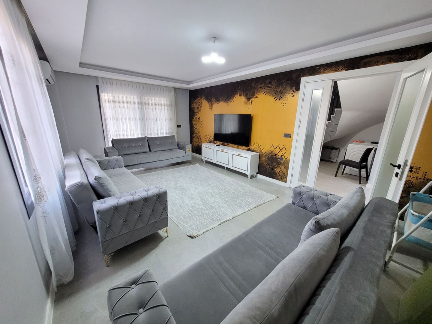 Property-photo
