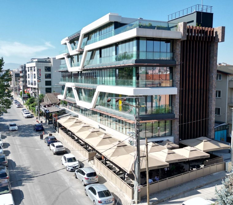YAHYA KAPTAN GALEN PRİME PLAZADA 125M² SATILIK OFİS