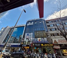 Çeliktepe Mahallesi,Metroya 100 Metre ,175 m2 Kiralık Büro&Ofis