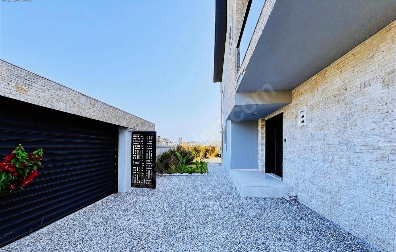Property-photo