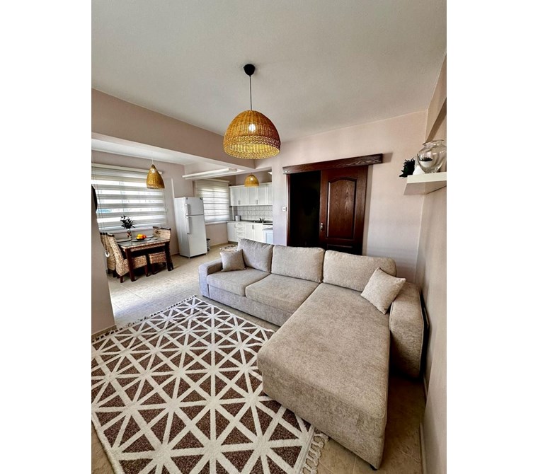 KIBRIS GİRNE DOĞANKÖY'DE SATILIK 3+1 EŞYALI MÜKEMMEL KONUMLU,ŞEHİRE YAKIN,YÜKSEK KİRA GETİRİLİ