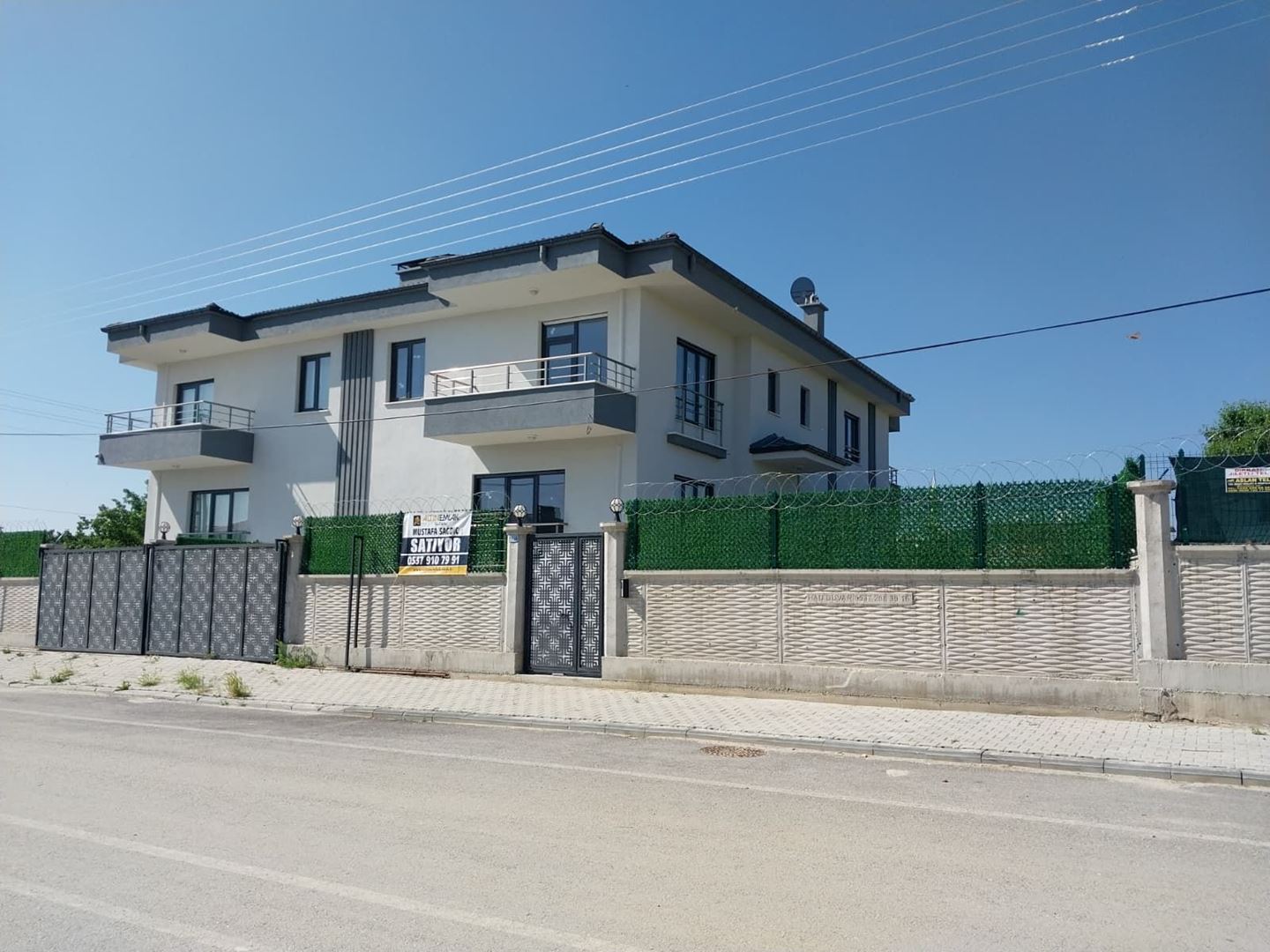 Property-photo