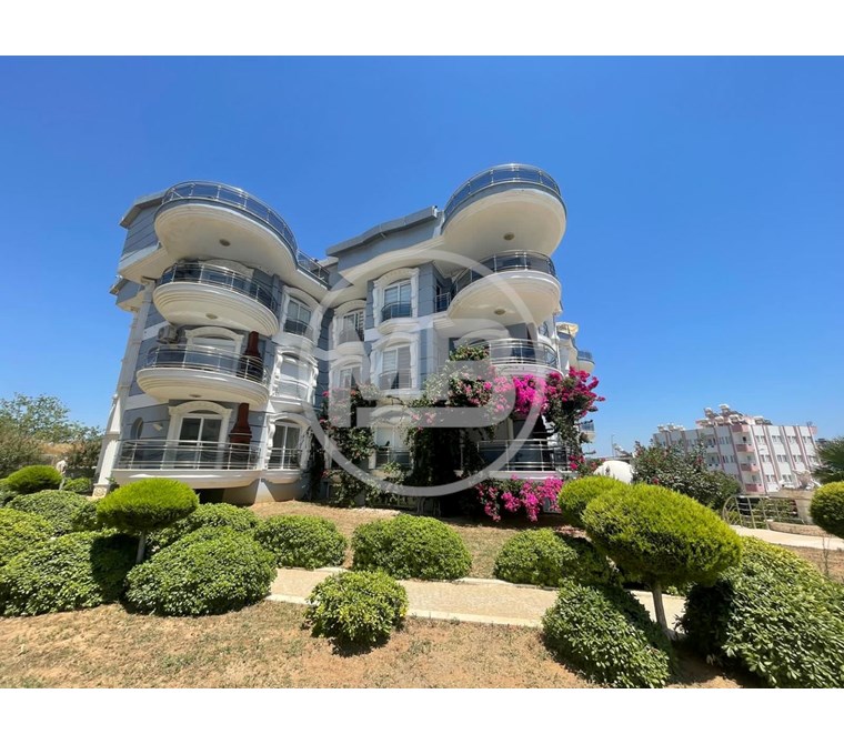Didim de Denize Sıfır Havuzlu Site İçinde Full Eşyalı 2+1 Daire