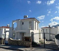 🍀Girne Karşıyaka'da taşınmaya HAZIR, 3 yatak odalı Müstakil Villalar ...