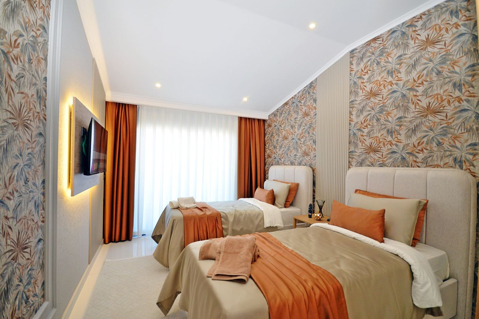 ALANYA OBADA ÖZEL DİZAYNA SAHİP LÜKS KOMPLEKSTE SATILIK 2+1 DAİRE