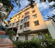 İZMİT ÇARŞI CUMHURİYET PARKI ARKASINDA YENİ BİNADA SATILIK DAİRE