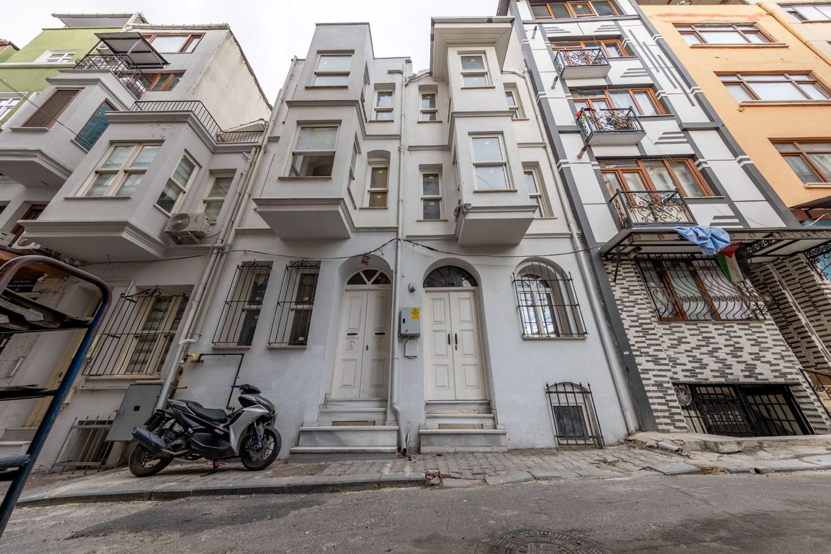 Property-photo