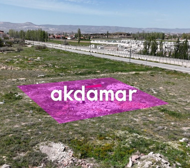 AKDAMAR - Kayabaşı Mah. 640 m² Temiz Konut Parseli