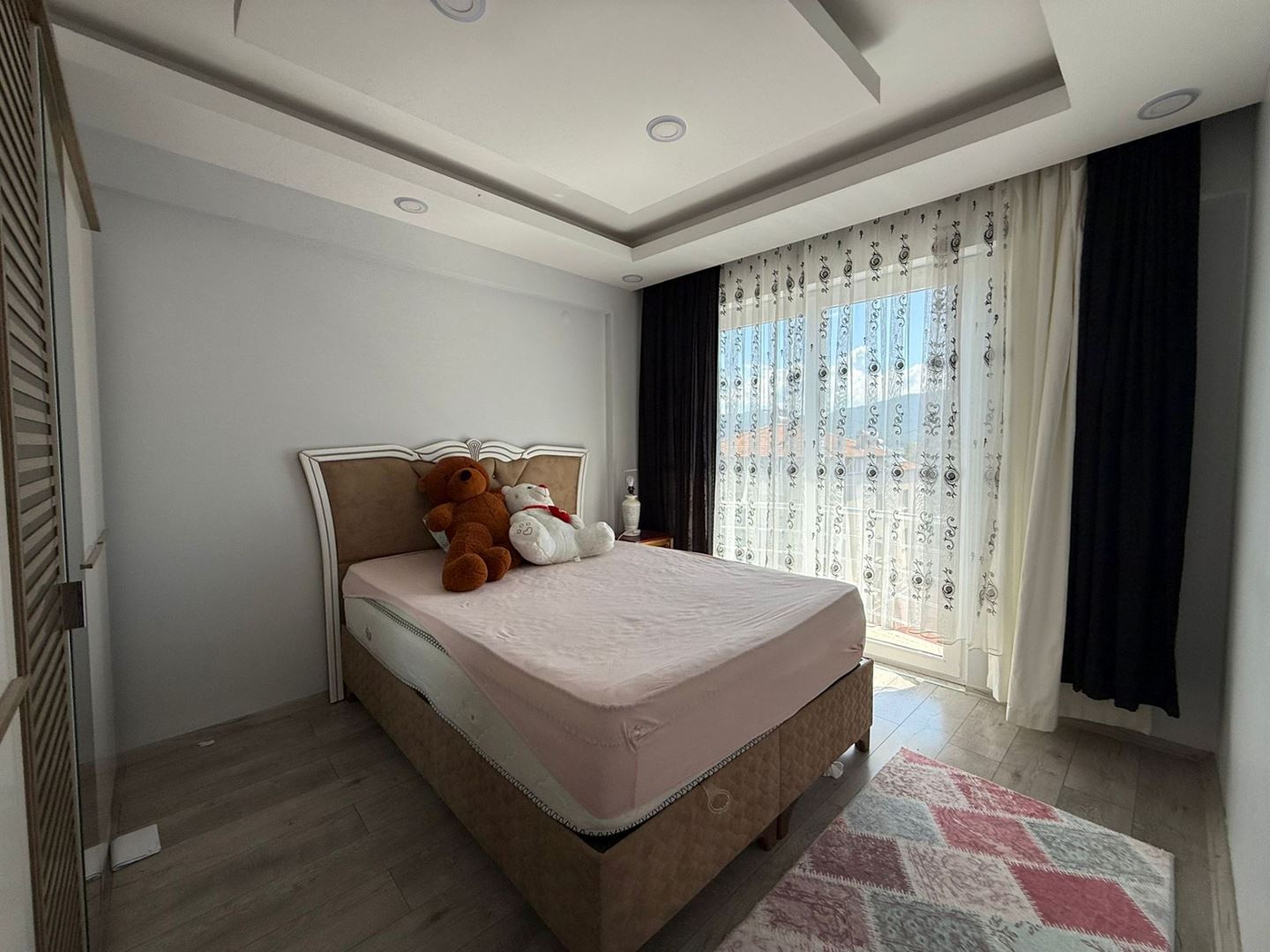 Property-photo