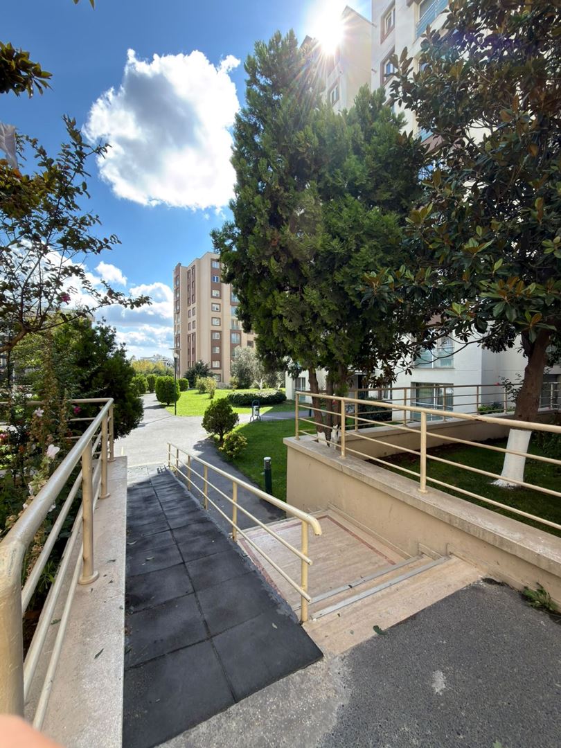 Property-photo