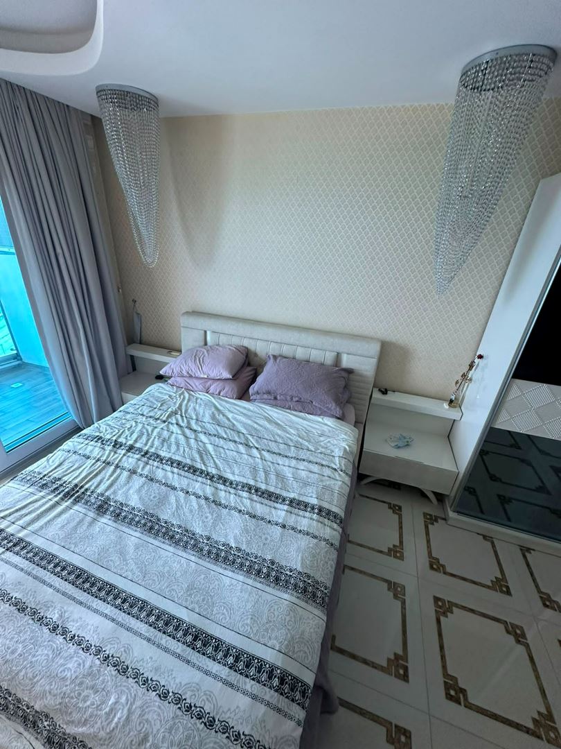 ALANYA MAHMUTLAR’DA DENİZE SIFIR MUHTEŞEM DENİZ MANZARALI 2+1 PENTHOUSE