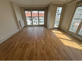 Feneryolu Bağdat Caddesi ve Marmaraya Yakın Sıfır 3+1