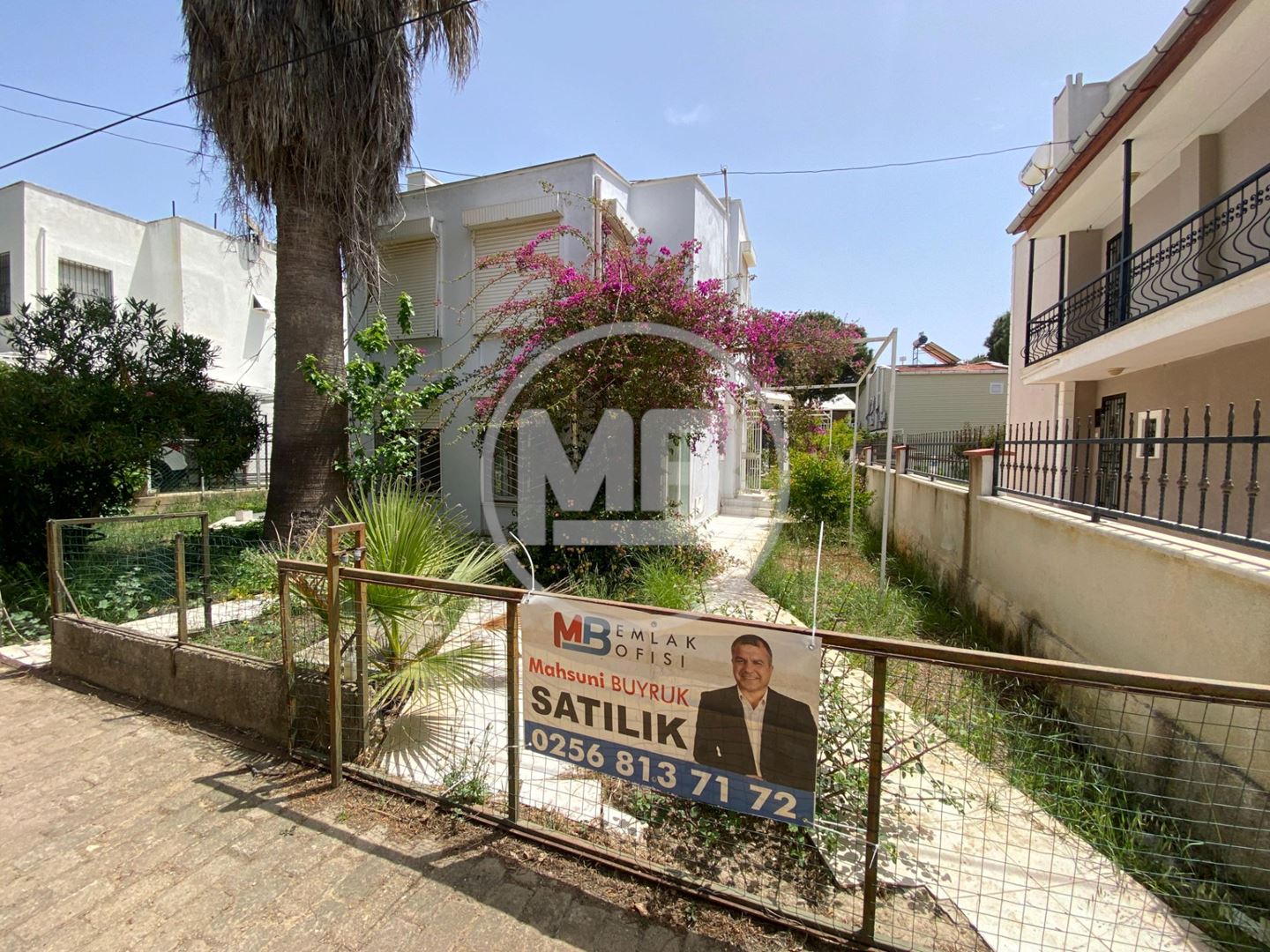 Property-photo
