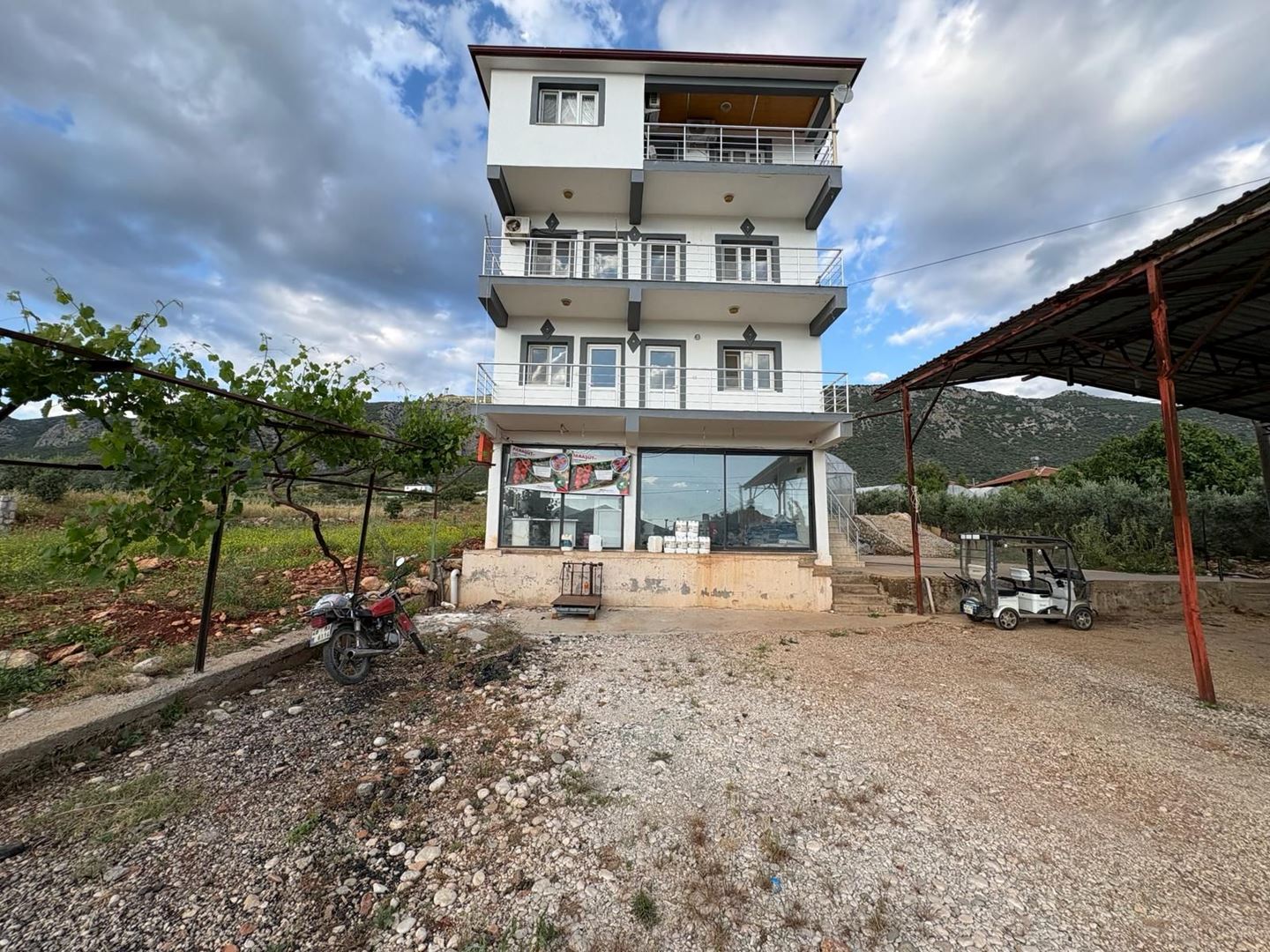 Property-photo