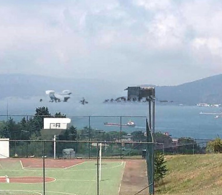 MyKey'den YENİKÖY'de Boğaz Manzaralı SATILIK VİLLA