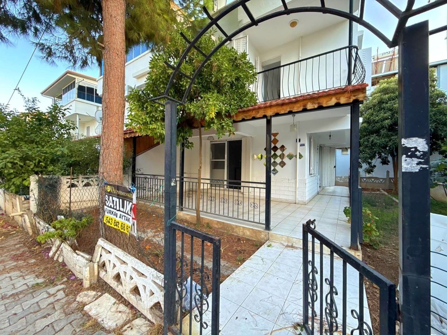 Property-photo