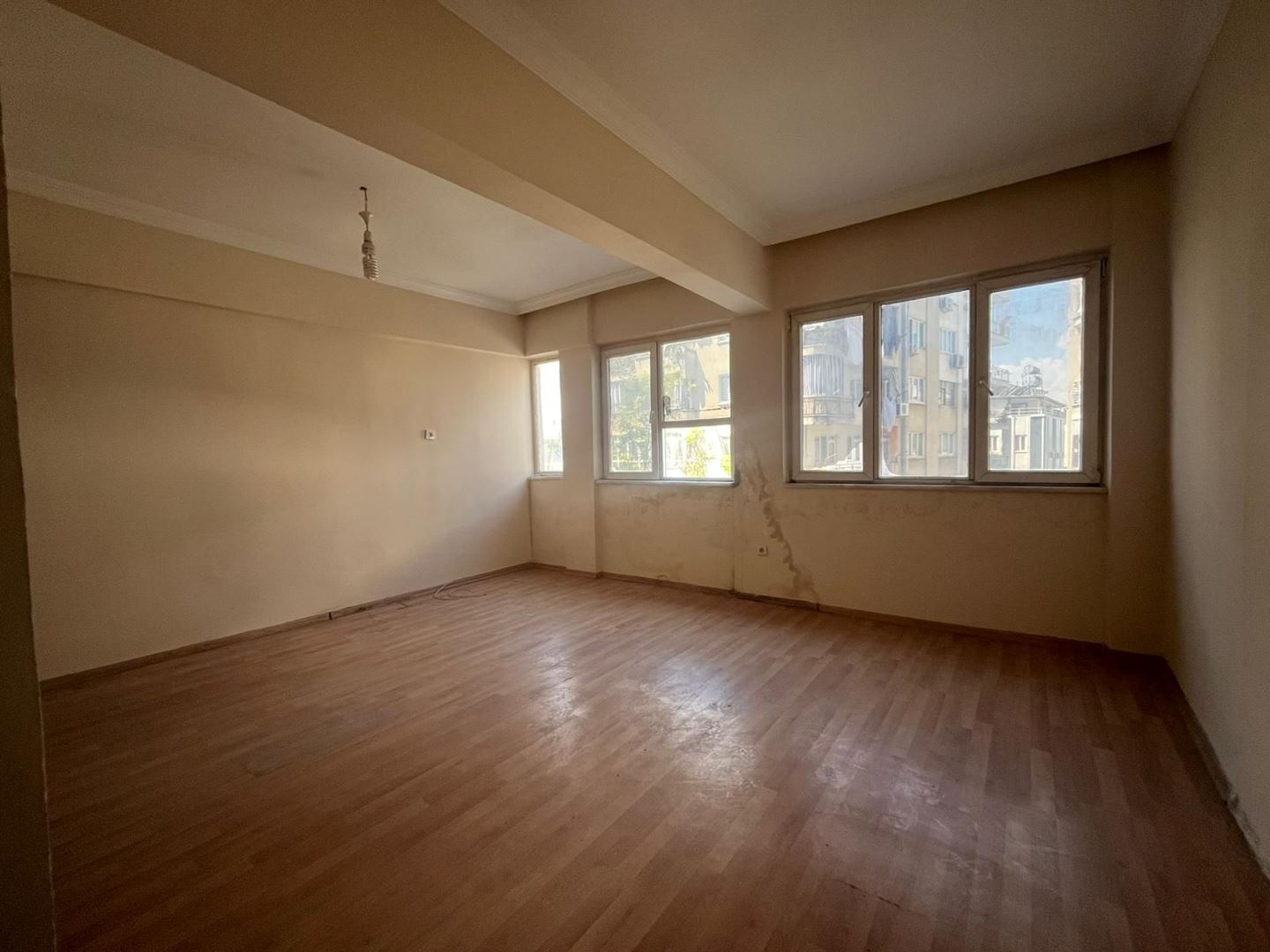 Property-photo
