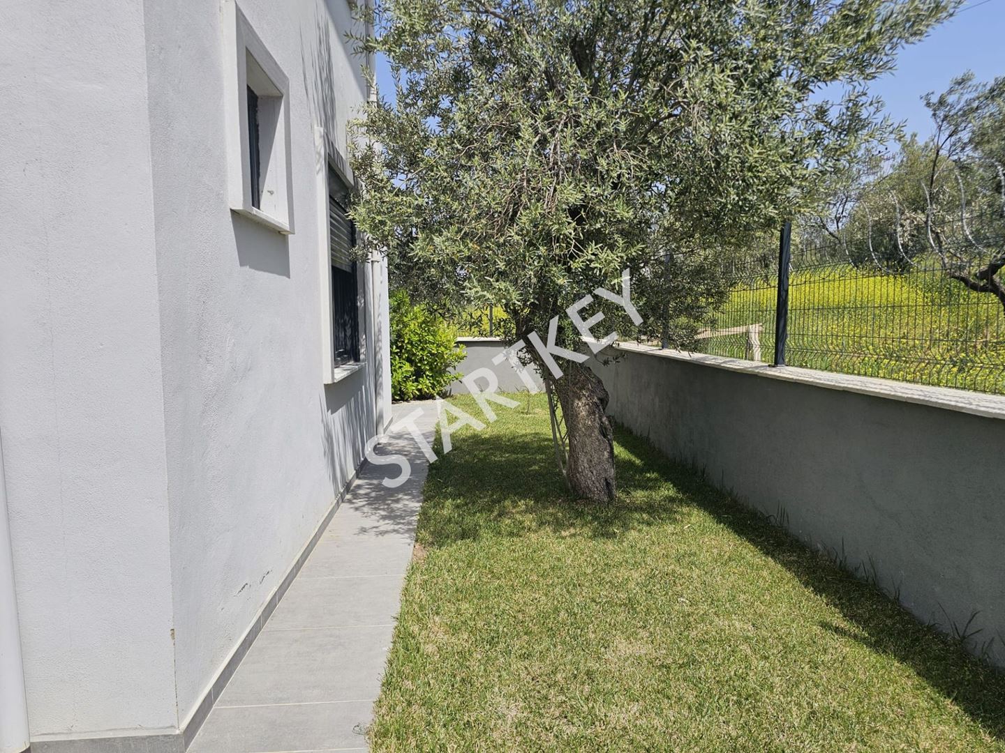 Property-photo