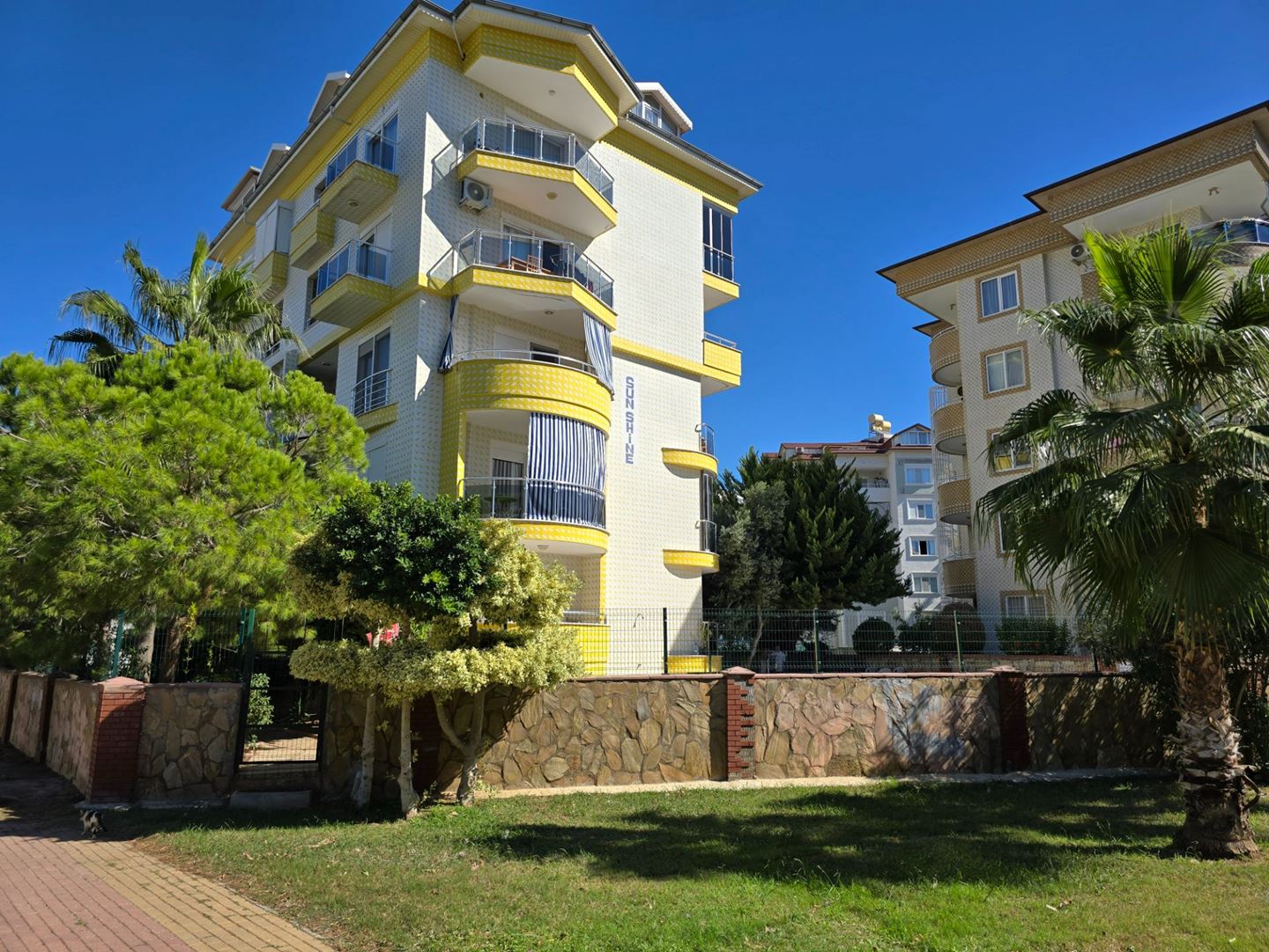 Property-photo
