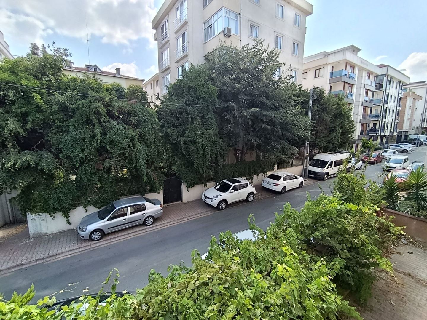 Property-photo