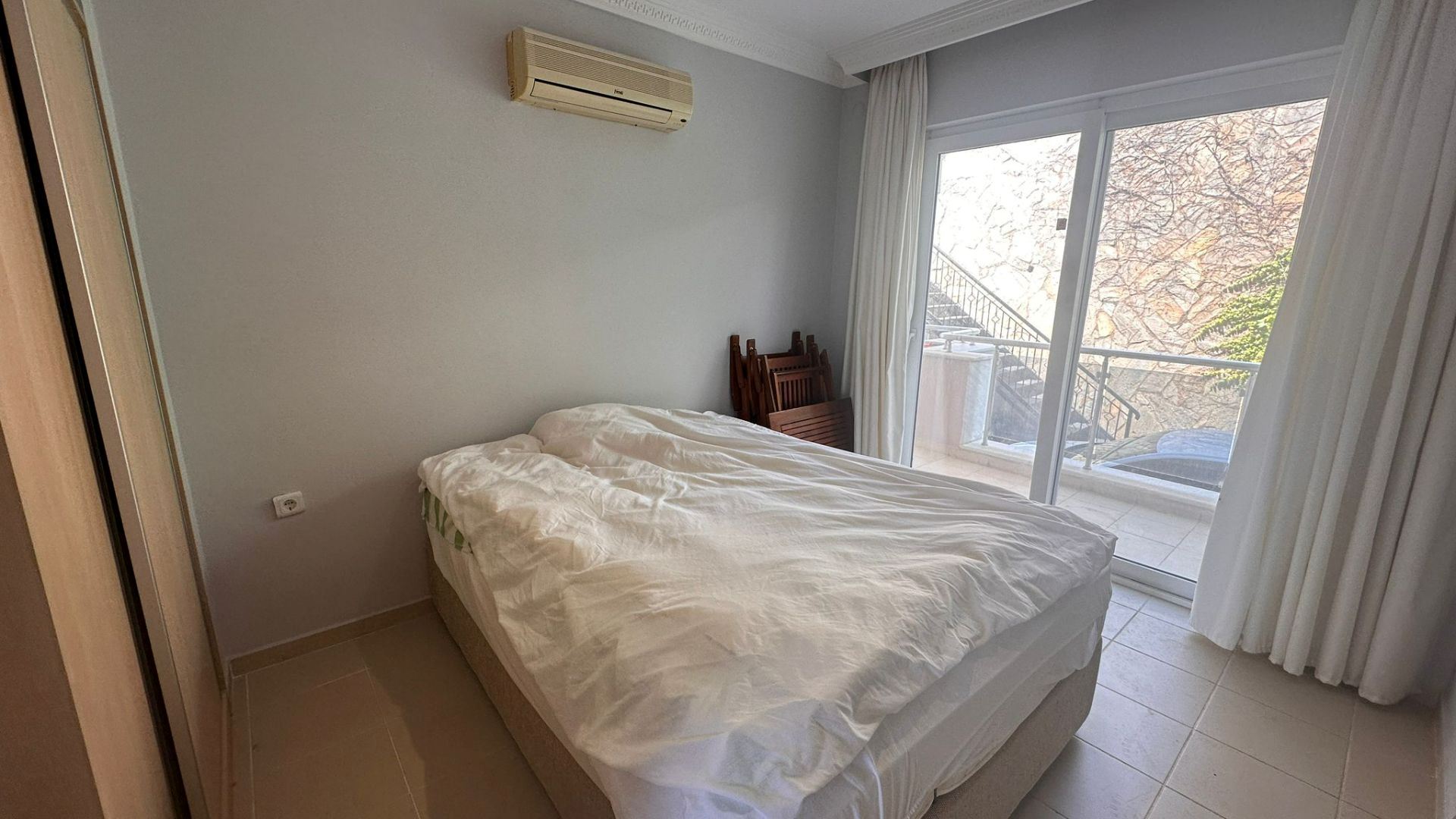 ALANYA DEMİRTAŞTA DENİZ MANZARALI FULL EŞYALI 3+1 SATILIK DAİRE