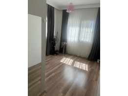 KÜÇÜKKAYMAKLIDA KİRALIK 2.Cİ KAT FULL EŞYALI 2+1 DAİRE AYLIK £600 DEN