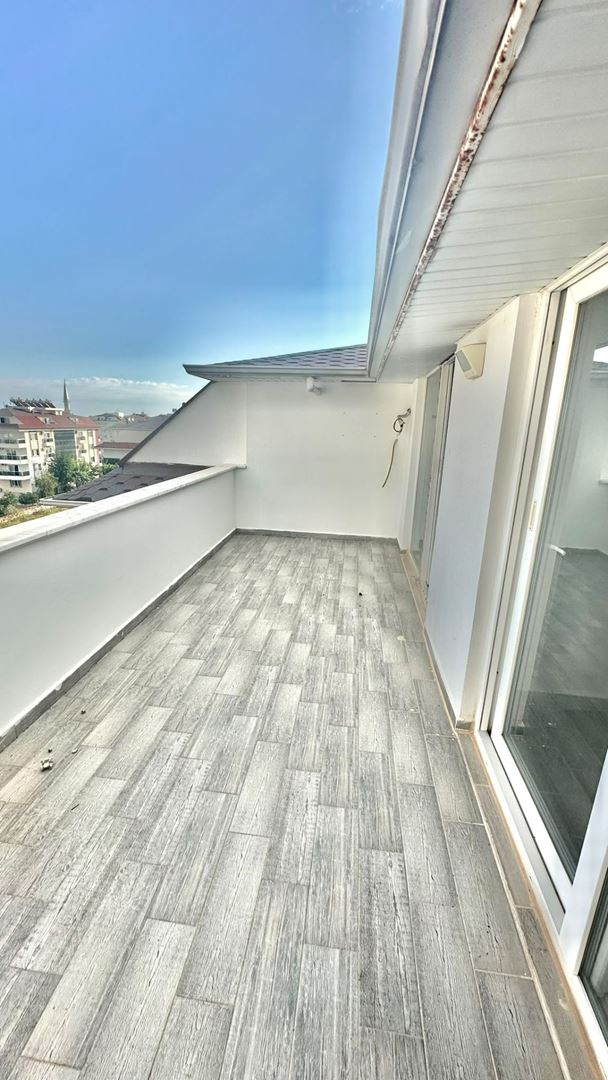  2+1 PENTHOUSE IN A FULL COMPLEX 300 M FROM THE SEA IN ALANYA KESTEL