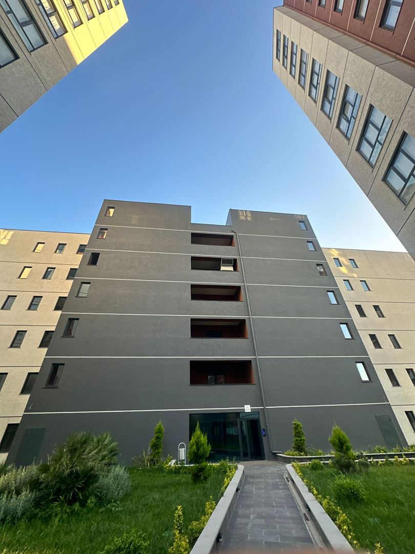 ŞENER GYD'DEN AYDINLI'NIN EN İYi CADDESİNDE OFİS