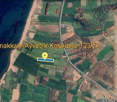 ÇANAKKALE AYVACIK KÖSEDERE KÖYÜNDE DENİZE 260 MT.MESAFEDE SATILIK TARLA