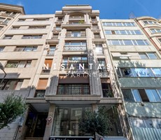 Duplex Apartment with Luxurious Features and Panoramic Bosphorus View in Nişantaşı