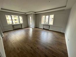 Fenerbahçe Dalyan Sahile Yakın Kapalı Otoparklı 3+1