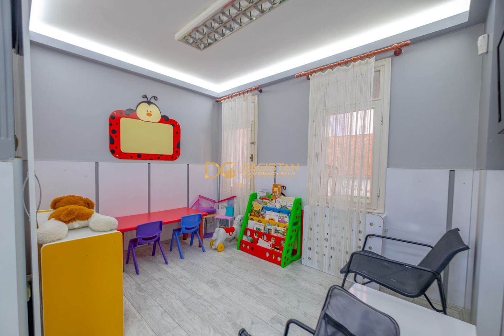 Property-photo