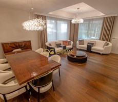 KORU FLORYA'DA LÜKS YAPILI 210 M² 3+1 ÖZEL PEYZAJ KATI DAİRE