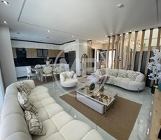 Aydın/Didim/Altınkum Mh Satılık 5+1 Havuzlu Eşyalı Tam Müstakil Villa