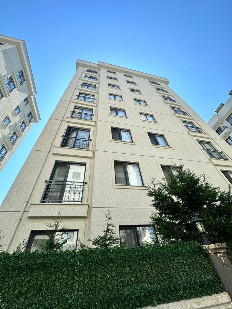 Şener Gyd'den İstasyon Mah. 200m² Site içi Teraslı Sıfır 5+2