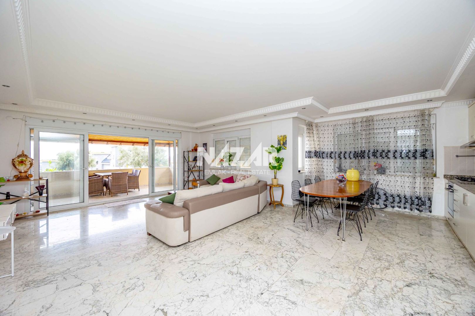 Alanya Sugözü’nde Satılık 3+1 Eşyalı İkiz Villa – 190 m2 · 17