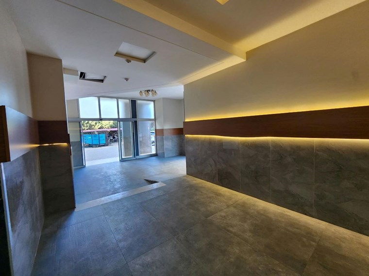 ESRA AKKAYADAN SOSYAL DONATILI SİTEİÇERİSİNDE 3+1 SATILIK DAİRE