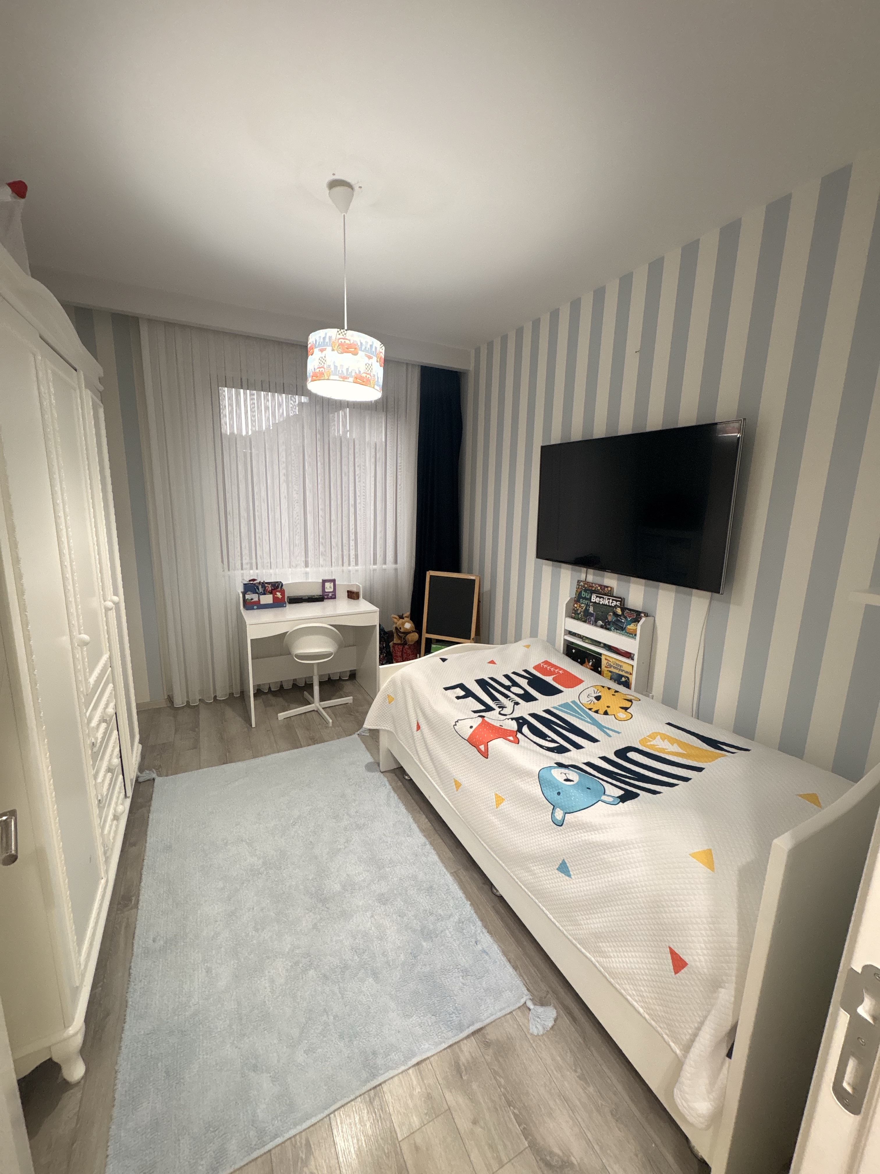 Property-photo