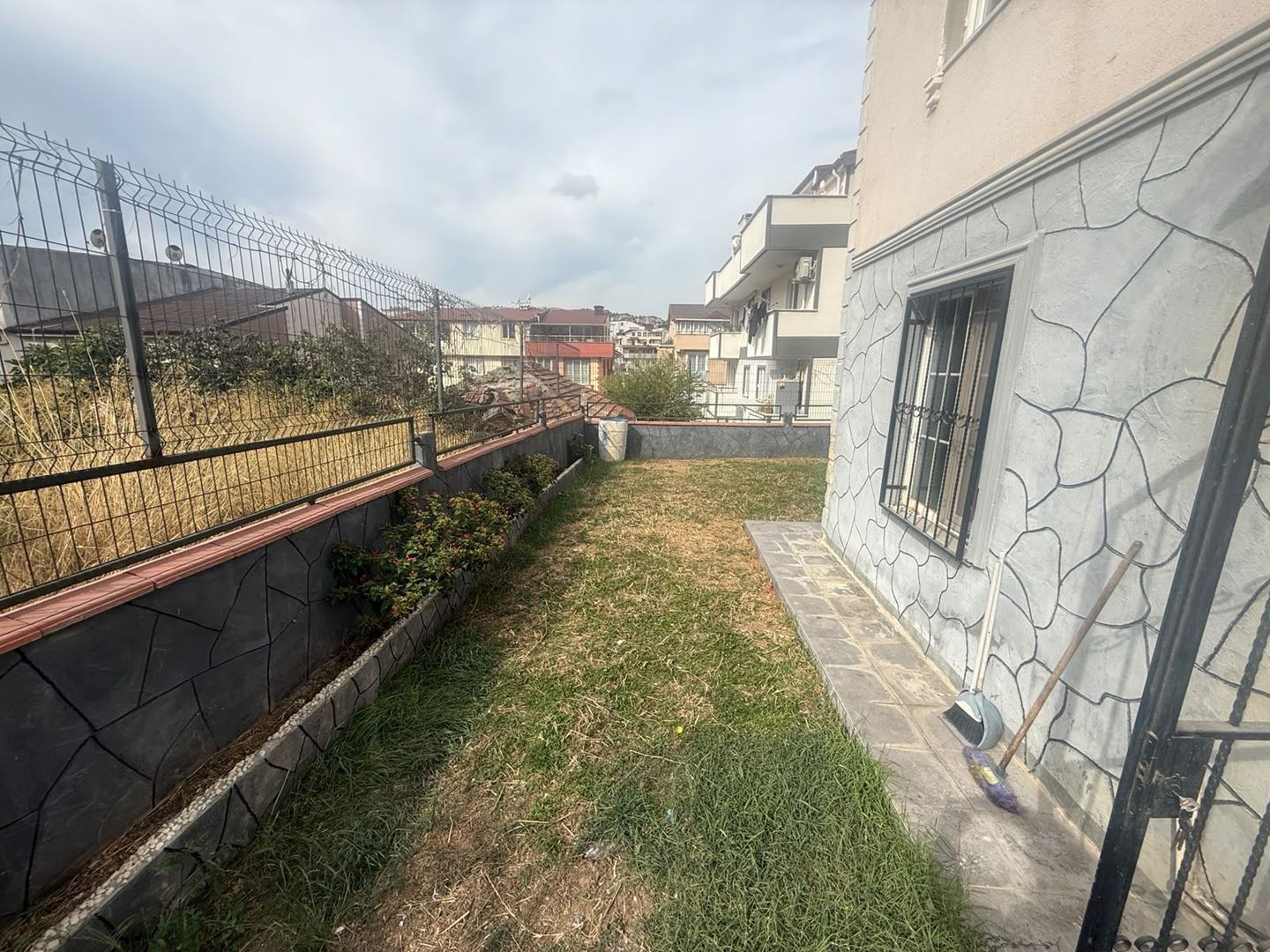 Property-photo