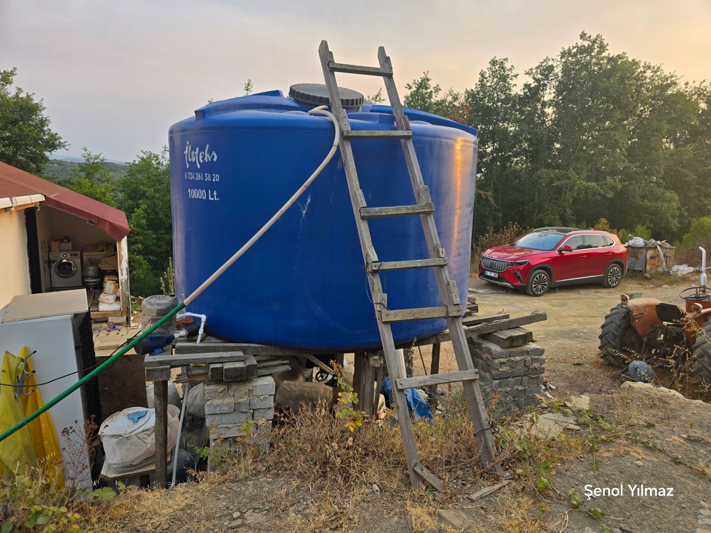 ŞENER GYD'DEN GEBZE'DE KENDİ ENERJİSİNİ ÜRETEN ÇİFTLİK EVİ
