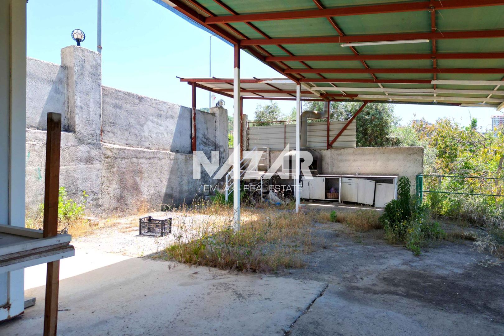 Property-photo