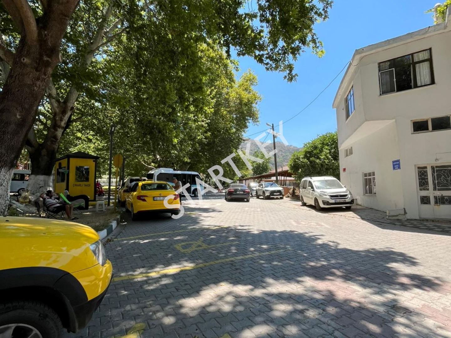 Property-photo