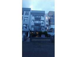 DAVUTLAR PAZAR YERİNDE MERKEZİ KONUMDA SATILIK 1+1 DAİRE