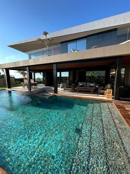 İzmir Çeşme Fener Burnu Full Deniz Manzaralı Havuzlu 6+1 Tripleks Villa