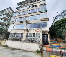 Üsküdar Paşalimanında Boğaza nazır üst kat 2,5+1 KİRALIK Daire