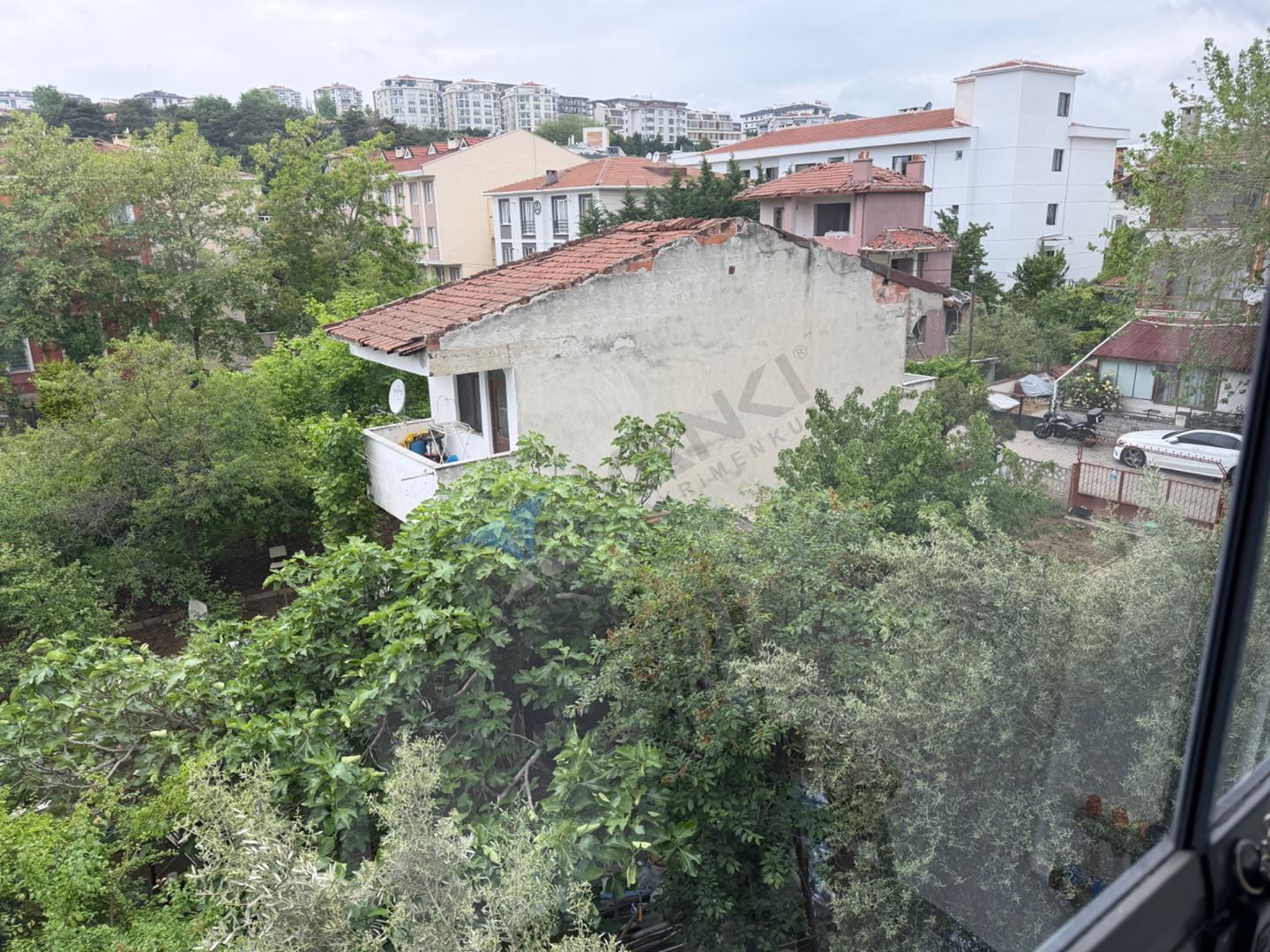 Property-photo