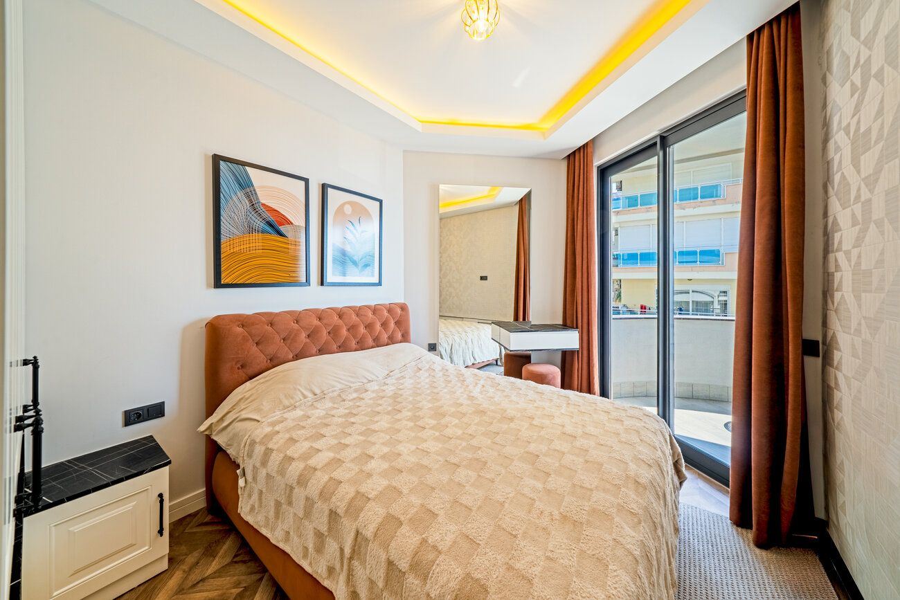 FULLY FURNISHED 3+1 SEAFRONT APARTMENT FOR SALE WITH SEA VIEW IN ALANYA CENTER · 11 · Photos