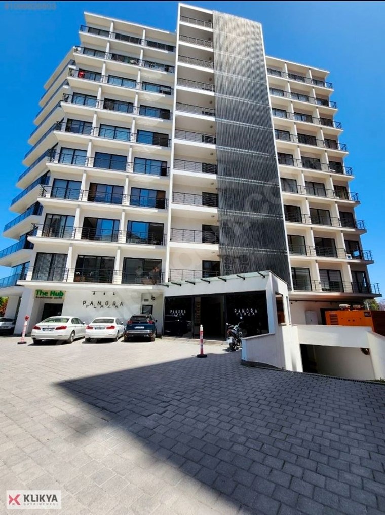 ESRA AKKAYADAN PANORA PLAZA DA 1+1 SATILIK OFİS